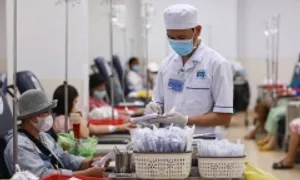 Bác sĩ chỉ 4 việc cần làm để phòng ung thư trước tuổi 40